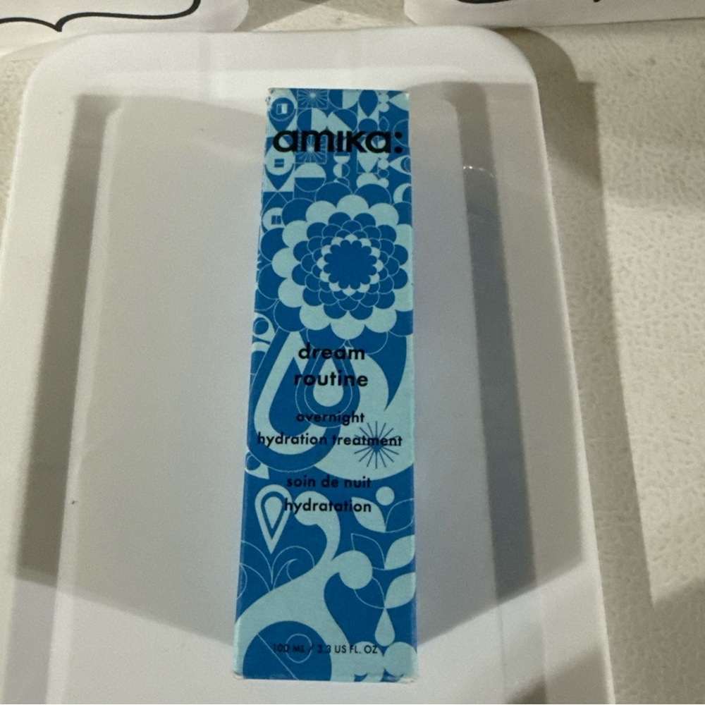 Amika Dream Routine Hydration Treatment in Blue Floral